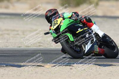 media/Nov-02-2025-CVMA (Sun) [[337aff29ab]]/Race 11-Amateur Supersport Open/
